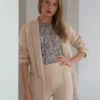 HouseofGravityFeatherBeige3 1200x