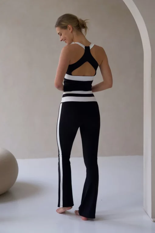 Gravity HarmonyTankTop StripeFlaredTights BlackSapphireXWhiteTopaz5 1634d68a a55c 424f 94d9 8aadad9e529b 1200x 1024x1536 1