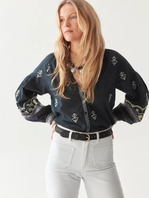 Maison Hotel Chandra jasailmer blouse midnight wish