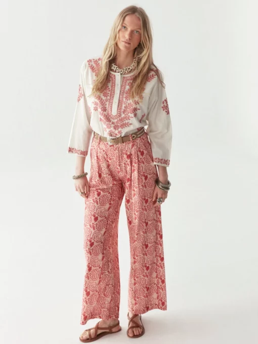 Maison Hotel Shyla chikan blossom blouse azurro