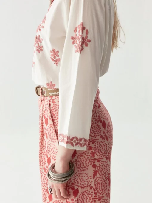 Maison Hotel Shyla chikan blossom blouse azurro - Afbeelding 6
