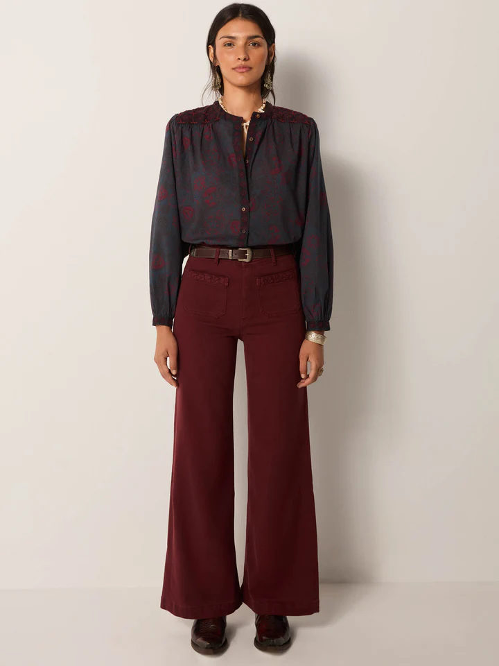 Maison Hotel Charlotte blouse medusa deep blue