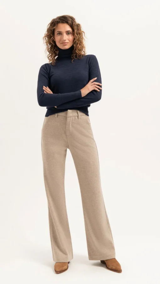 Florez Loiza CR0023 whisperwhite 104