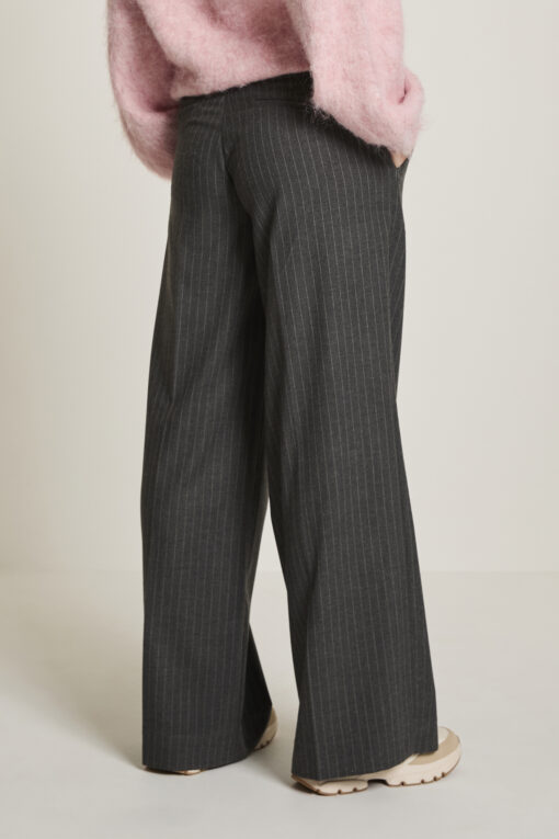 Alternative view of Parami 232367-Cloe 173 pinstripe antra