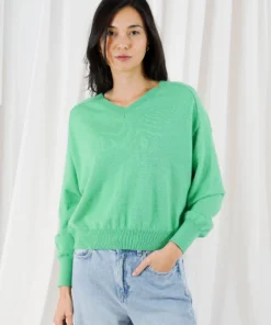 TWNS Z26 Salida long-sleeved v-neck sweater without slits grass green