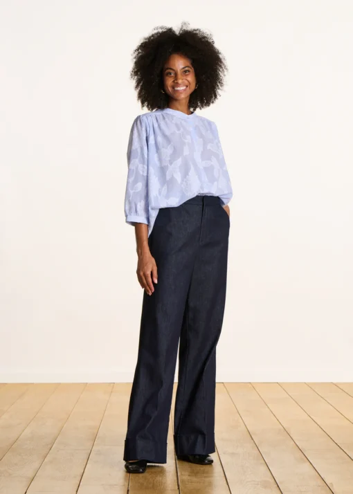 La Fee Maraboutee Z26 Douwina blue ciel