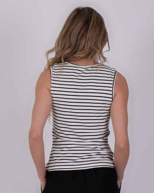Alternative view of The Clothed Felize top black-offwhite