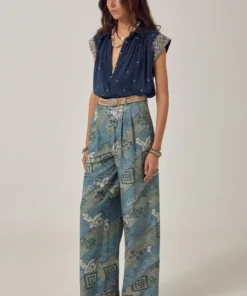 Maison Hotel sleeveless shirt blue Satori Karina deep river