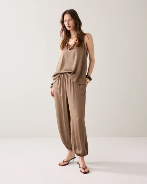 Summum 2s3489 Dark clay singlet silky touch dark clay