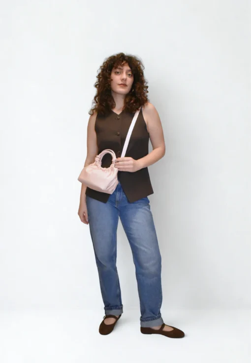 Alternative view of HVISK Jolly matte twill rosie nude