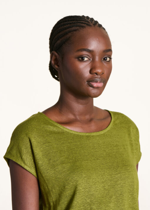 Alternative view of La Fee Maraboutee Z26 Virano vert feijoa