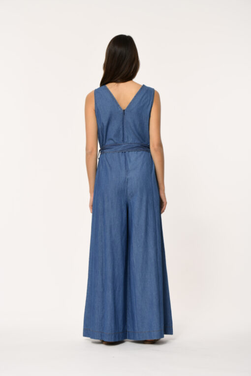 Alternative view of La Fee Maraboutee Z26 Lomee medium