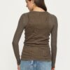 Soft Rebels W26 Fenja O-neck top AW22-300 canteen - Afbeelding 3