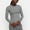 Soft Rebels W26 Roman O-neck  424-300  medium grey melange