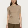 Soft Rebels W26 Roman ss top 126-302 silver mink melange