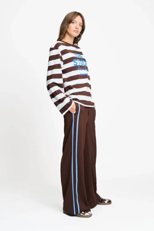 Pom Amsterdam W26 Longsleeve Joy striped brown white sp9714
